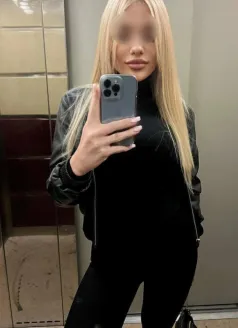  Райя, 27, 