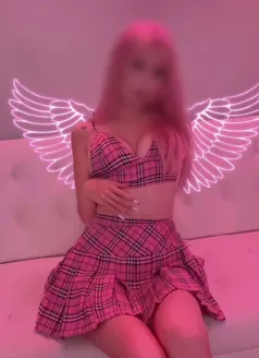  Дария, 20, 