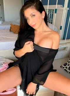  Марьям, 24, 